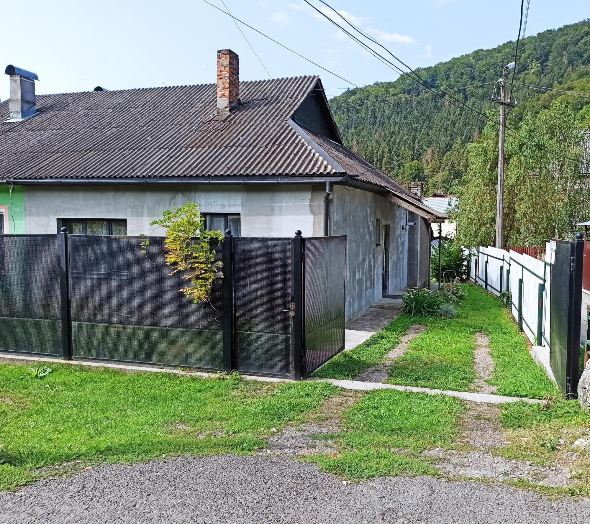 Чотири Стихії Villa Mizhhirya  Dış mekan fotoğraf